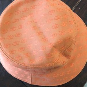 Dooney & Bourke brown orange bucket hat